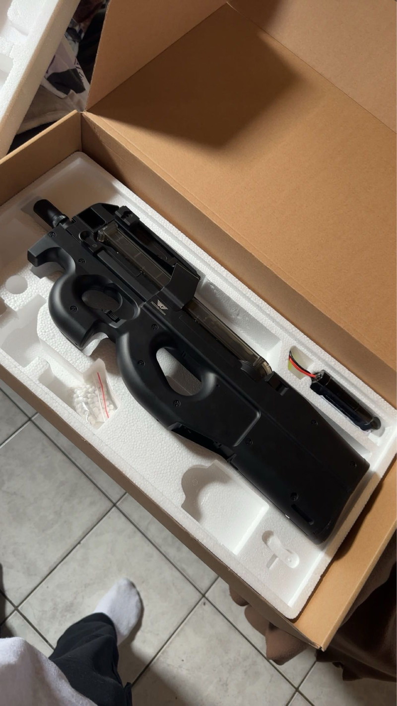 Imagen 1 de Gloednieuwe p90, 2 games met gespeeld