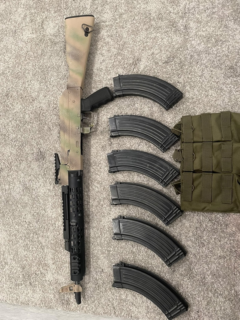 Image 1 for GHK AKM v2 w/ 6 mags and spare parts