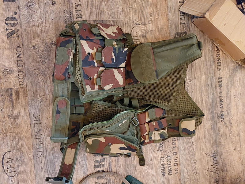 Image 1 for Woodland opsvest.