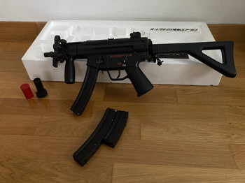 Image 3 pour MP5K Tokyo Marui + P90