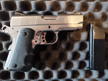 Afbeelding 2 van 1911 MINI  AW custom