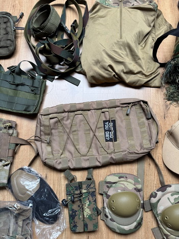 Bild 3 für Kleding & uitrusting