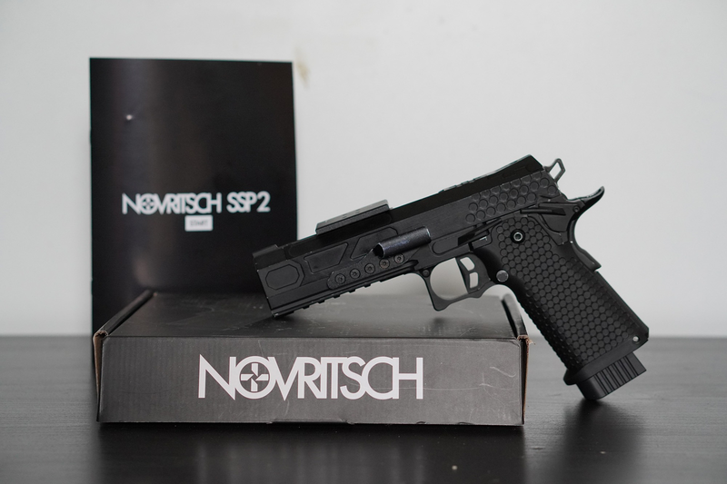 Imagen 1 de Novritsch SSP2 with holster and red dot mounts