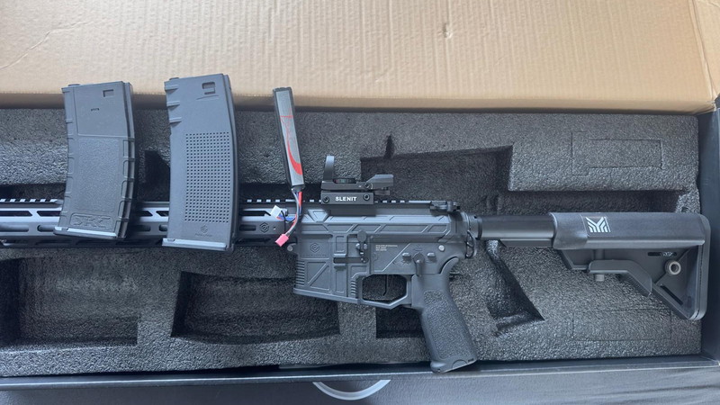 Image 1 for Evolution M4 ghost L EMR Carbontech
