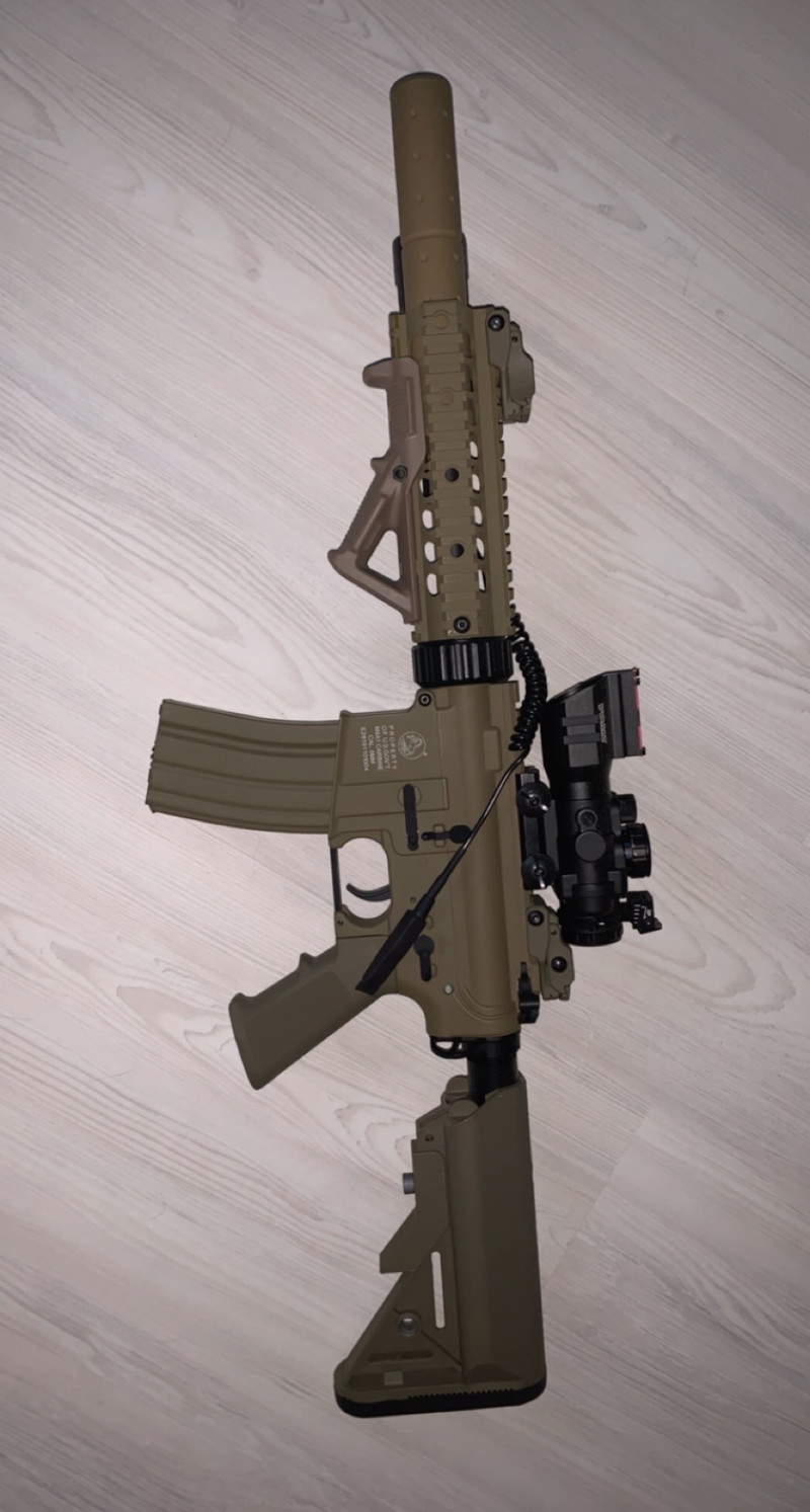 Afbeelding 1 van Colt m4 silent ops (TAN)