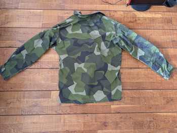 Image 2 pour Swedish Army Uniform in M90 Camo (XL)