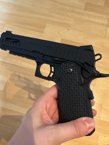 Image 4 for SSP1 + 4 mags + cutout slide