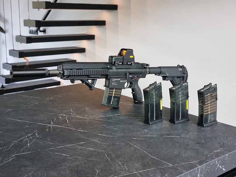 Bild 1 für VFC/Umarex HK417D met Mosfet + 4 magazijnen + angled grip (AEG)