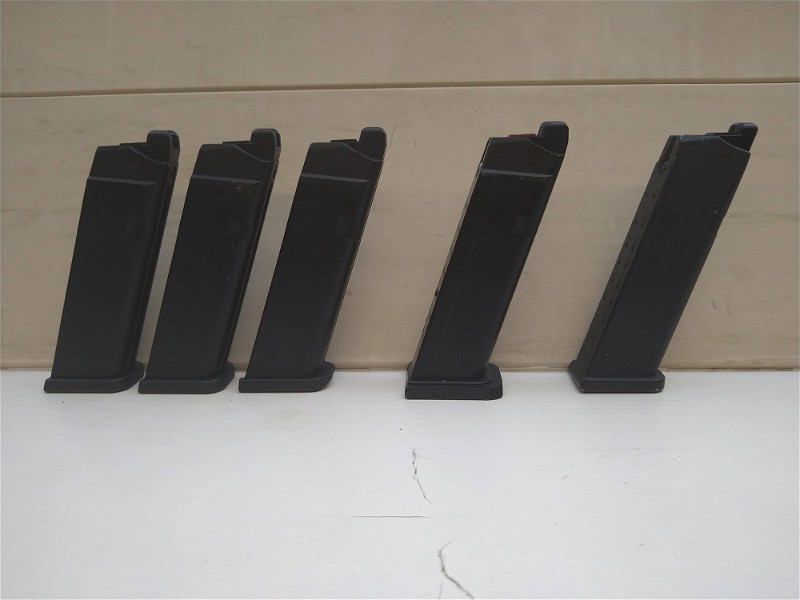 Image 1 for Glock Gas Mags + 1x CO2.