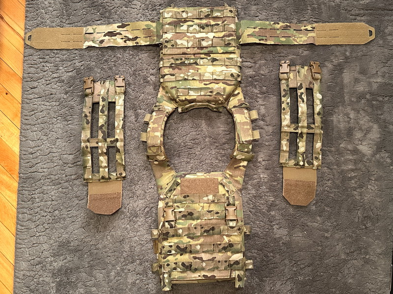 Bild 1 für Warrior Assault System Recon Plate Carrier Multicam + Direct Action Cummerbund Slim M