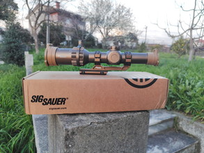 Imagen para Holy Warrior TANGO6T HD 1-6x24 FDE + Sig Sauer Alpha MSR mount