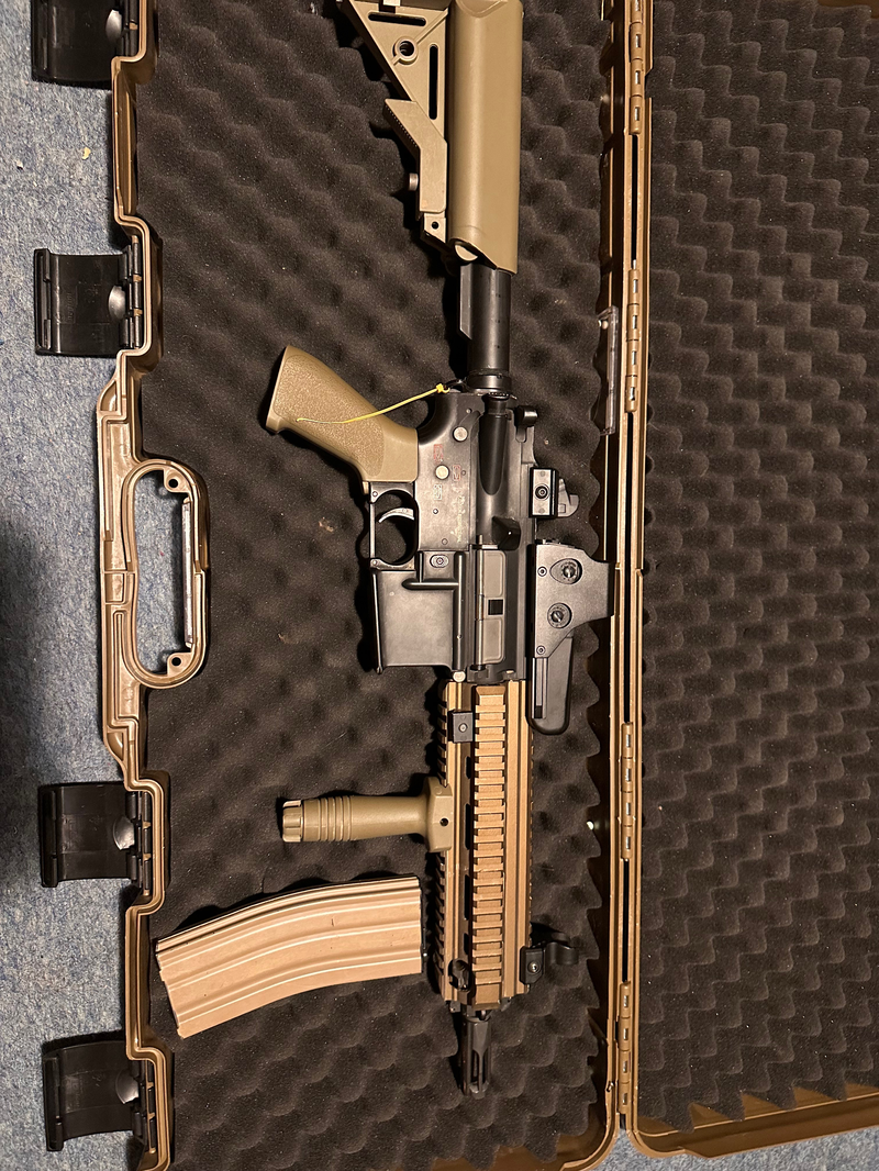 Afbeelding 1 van M4a1 Evolution mk18 metal and ets -tan