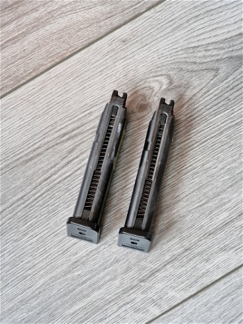 Image 2 for Tokyo Marui Glock Mags x2