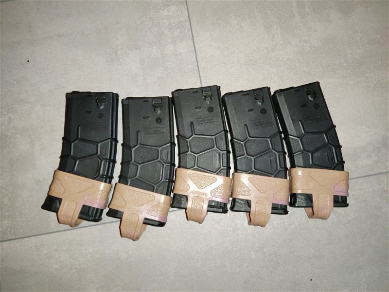 Image 1 for 5x M4 mags met magpull
