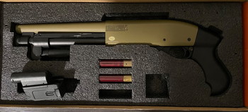 Bild 4 für Golden Eagle 870 Breacher Shotgun (gas) met M4 adapter