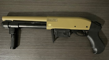 Afbeelding 5 van Golden Eagle 870 Breacher Shotgun (gas) met M4 adapter