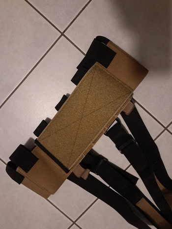 Imagen 2 de Unobtainium Gear DR-LV Chest Rig (Low-Vis).