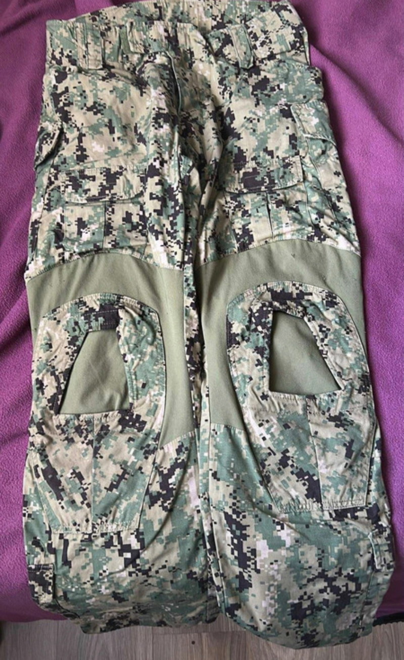 Afbeelding 1 van Crye navy custom 32R/MDR
