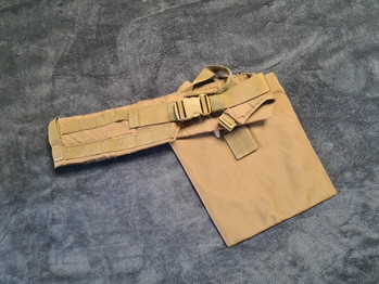 Image 2 for Tan tactical belt + dumppouch + utilitypouch