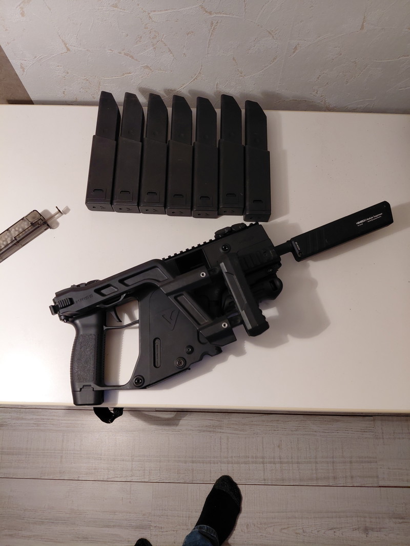 Image 1 for Krytac kris vector met toebehoren
