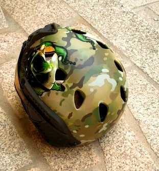 Image 2 for WARQ helm  special paint