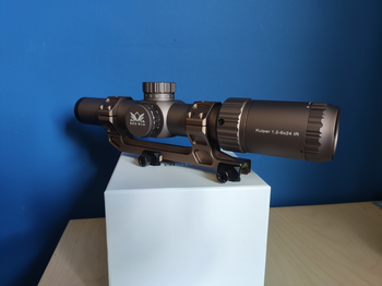 Imagen 2 de LPVO 1.2-6 x 24IR (Red Win)  met bijpassende scope mount