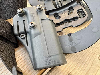 Image 3 for BLACKHAWK! spullen: Glock 17 Sportster en belt paddles + nog veel meer...