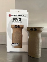 Image pour Magpul Grip in FDE kleur.