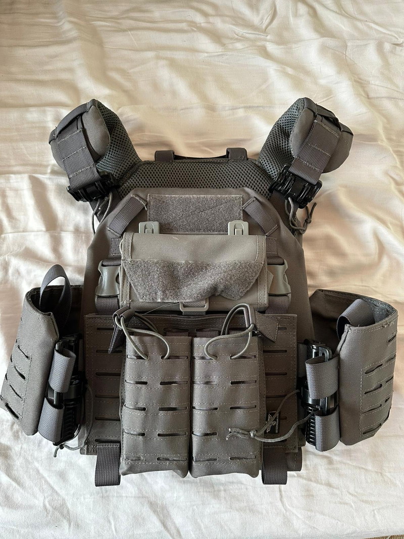 Bild 1 für Invader gear Reaper QRB Plate Carrier in Wolf Grey