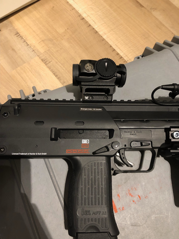 Image 3 for Gloedje nieuwe VFC MP7 met tracer suppressor te koop / te ruil