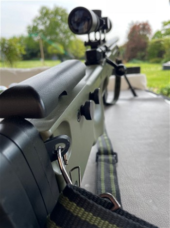 Afbeelding 2 van L96 AWP sniper rifle (olive drab)