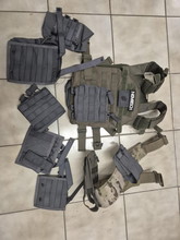 Image for Chestrig, belt en diverse pouches.