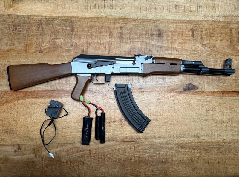 Image 1 pour AK47