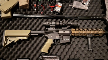 Imagen 3 de Specna Arms Daniel Defanse MK18, Zubehör
