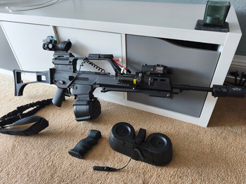 Bild 3 für SRC G36 Drum mags mit viel zubehör ready to use 1,5 joule