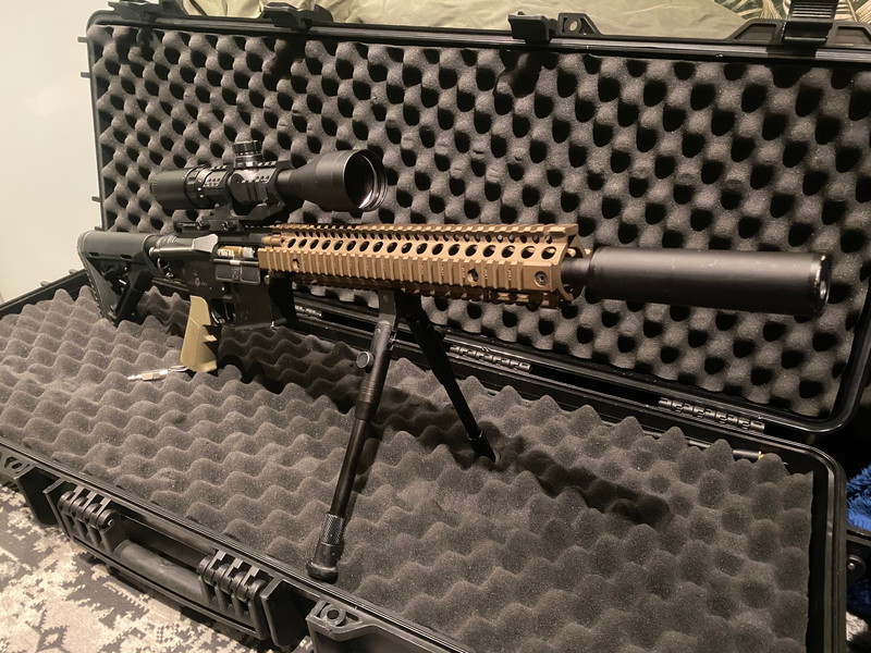 Afbeelding 1 van Specna Arms Daniel Defense MK18 DMR polarstar