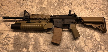 Afbeelding 2 van M4A1 + M203 | Specna Arms Edge | AEG