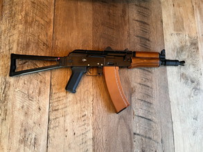 Image for AKS-74U (Vol metaal + Echt hout)