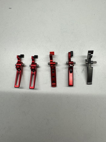 Image 2 for 5 triggers van verschillende merken