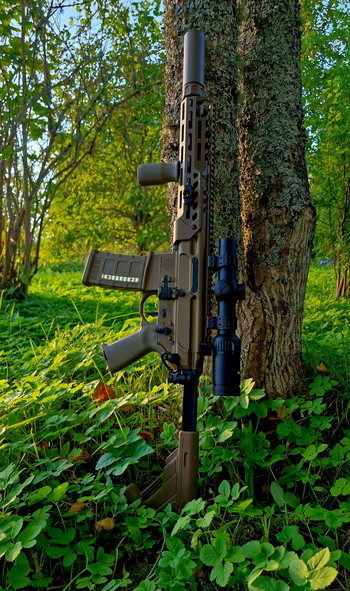 Imagen 2 de Sig Sauer MCX Spear LT01T Cerakote Bronze Limited edition Arron Smith