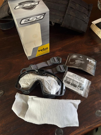 Image 2 pour Airsoft gear Shadow strategic & ESS