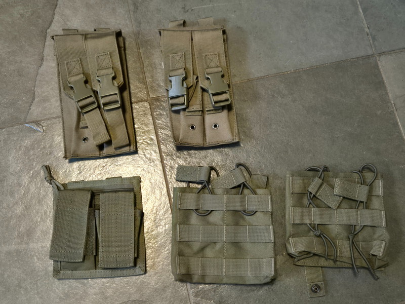 Afbeelding 1 van Diverse groene pouches