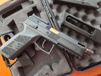 Image 2 for ASG CZ P-09 + 3 Spare Mags
