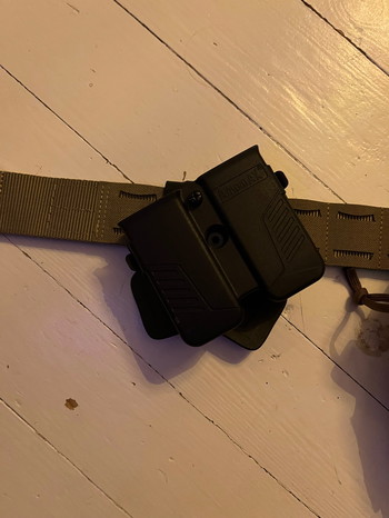 Imagen 3 de Staccato 2011 p GBB with sro Red dot plus 3 mags and gear