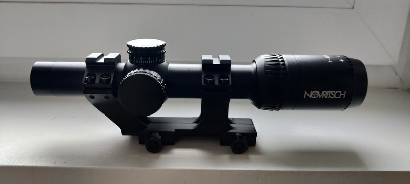 Image 1 for 1-4X VARIABLE SCOPE 