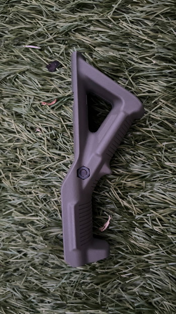 Afbeelding 7 van Magpul MOE pts grip black + magpul AFG-1 grip OD