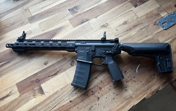 Afbeelding van KWA Ronin T10 electric blowback met quick change spring