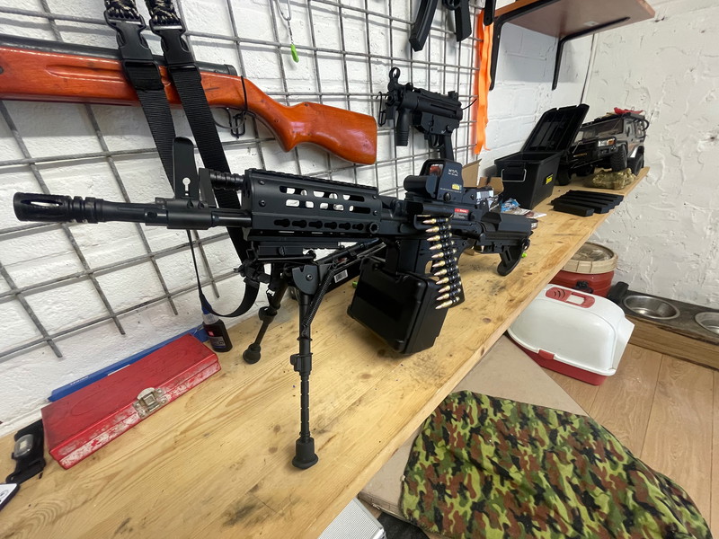 Afbeelding 1 van Golden eagle LMG . Full metal . Drum mag .