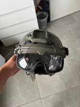 Image pour Helm te koop met goggles en exfog pouch