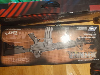 Image 4 for Lmt defender nieuw staat